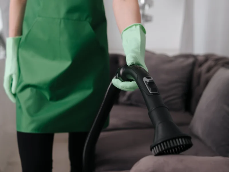 Уборка после потопа в Москве